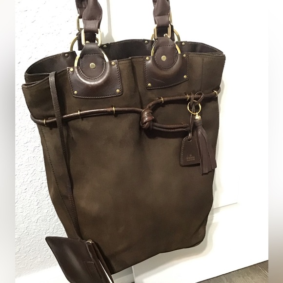 Gucci Handbags - Gucci Suede Leather Bag W/ Attached Pouch